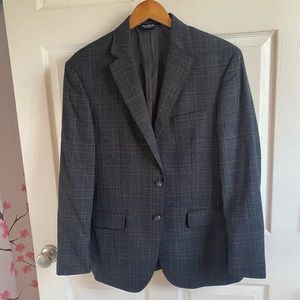 Jos. A. Bank wool sport coat, 42R. Charcoal and tan windowpane.